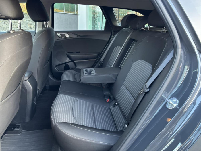 KIA Ceed SW CD 1,5 T-GDi GPF TOP + PAKET BUSINESS na operativní leasing