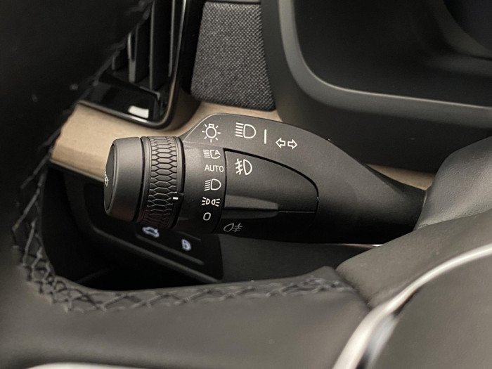 Volvo XC90 T8 AWD RECHARGE BRIGHT PLUS 7m na operativní leasing