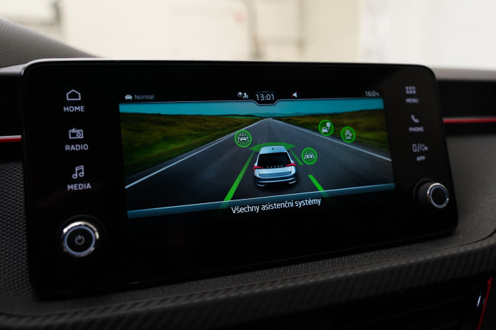 Škoda Scala 1.5 TSI 110 kW DSG Monte Carlo na operativní leasing