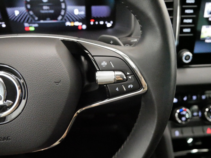 Škoda Karoq 2.0 TDI 85 kW DSG  Ambition na operativní leasing