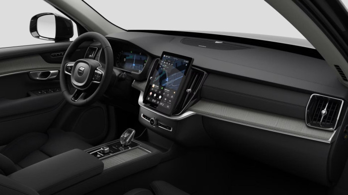 Volvo XC90 T8 AWD Plug-in DARK PLUS 7m na operativní leasing