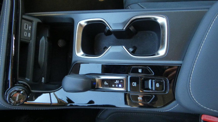 Lexus NX 350h 2.5 E-CVT Comfort Top na operativní leasing