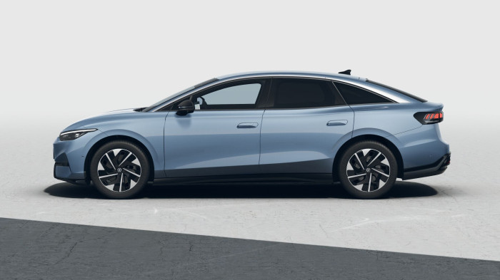 Volkswagen ID.7 Pro People 210  kW, kap. 77 kWh na operativní leasing