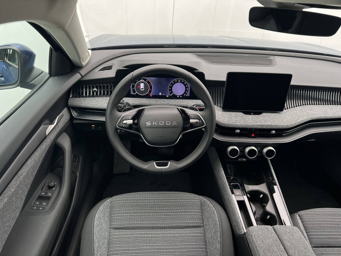 Škoda Superb Combi Selection 7DSG 2,0TDI / 110kW na operativní leasing