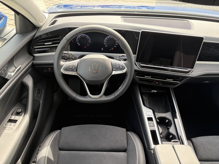 Volkswagen Passat Elegance 7DSG 2,0TDI / 110kW na operativní leasing