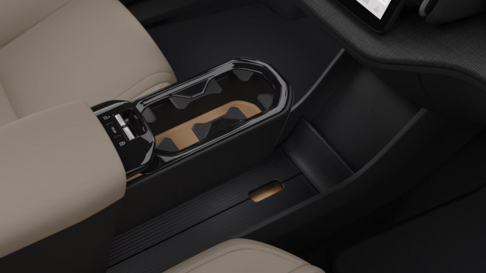 Volvo EX30 P8 AWD ELETRIC PLUS na operativní leasing