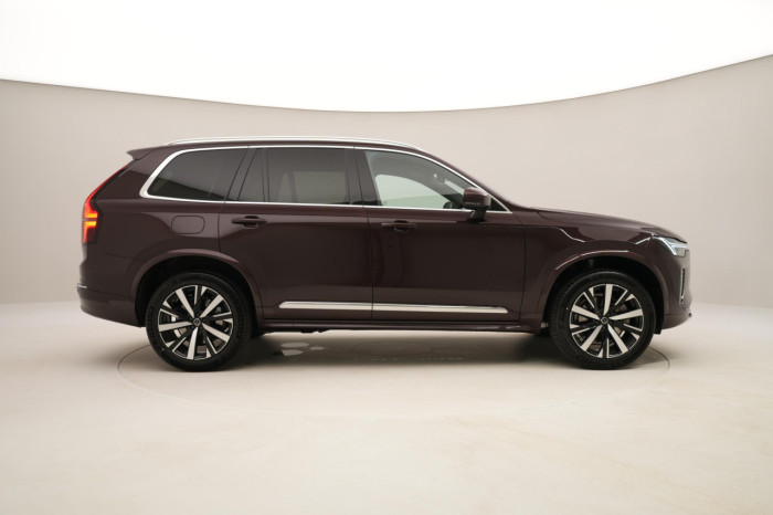 Volvo XC90 B5 AWD AUT CORE 7míst na operativní leasing