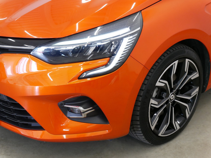 Renault Clio 1.6 E-Tech 69 kW na operativní leasing