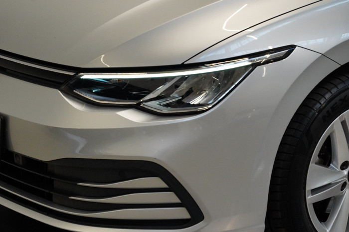 Volkswagen Golf 1.0 TSI 81 kW DSG Life na operativní leasing