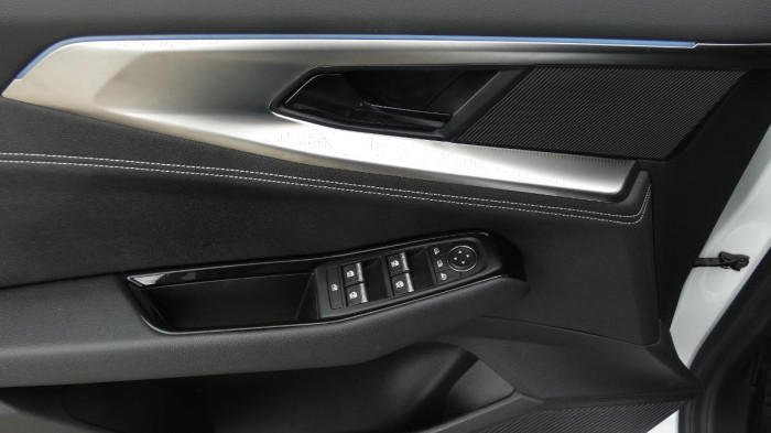 Renault Austral 1.3 MHEV 160 Techno na operativní leasing