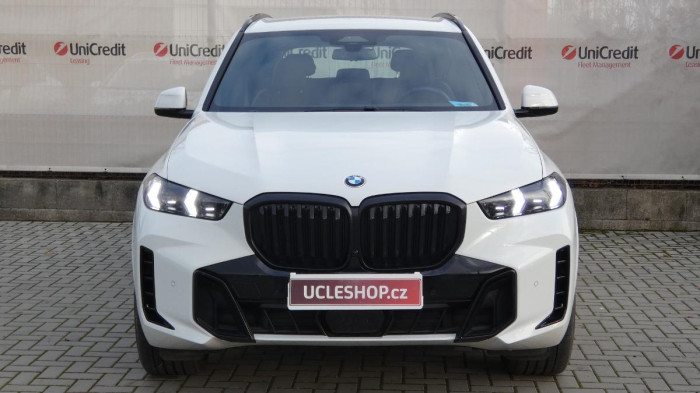 BMW X5 xDrive 40i M Sport na operativní leasing