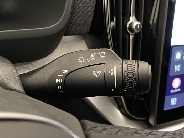Volvo XC90 B5 AWD AUT BLACK EDITION PLUS na operativní leasing