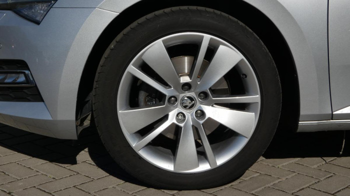 Škoda Superb Combi 2,0 TDI DSG Style na operativní leasing