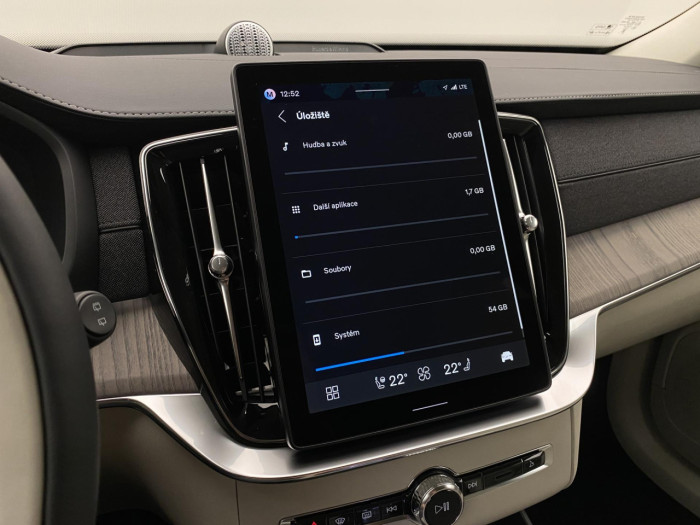 Volvo XC90 B5 AWD AUT BRIGHT PLUS 7míst na operativní leasing