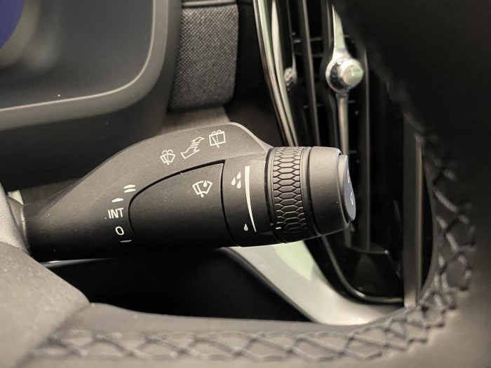 Volvo XC90 T8 AWD RECHARGE BRIGHT ULTRA na operativní leasing