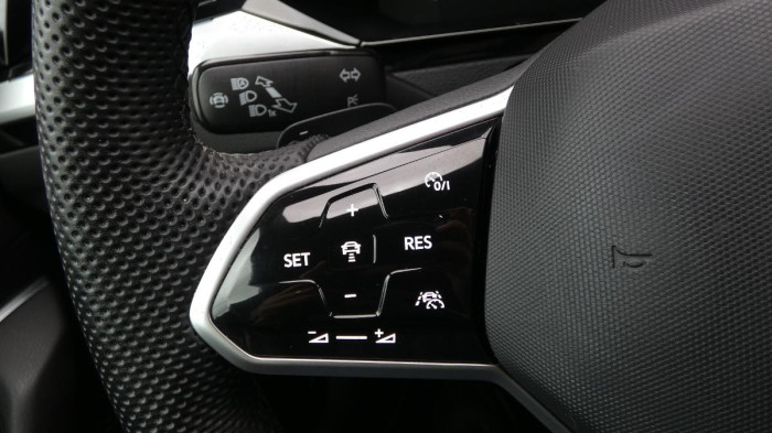 Volkswagen Arteon 2.0 TDI 147kW DSG R-line na operativní leasing