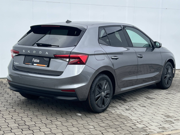 Škoda Fabia Dynamic 7DSG 1,0TSI / 85kW na operativní leasing