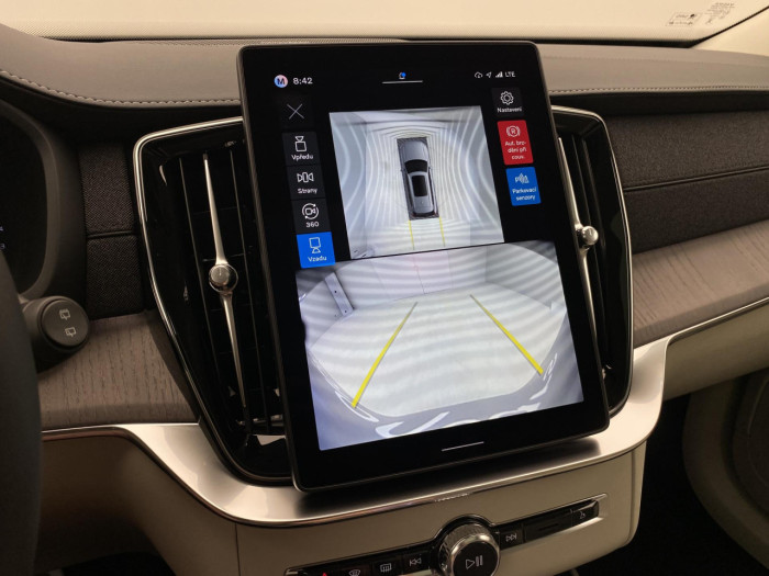 Volvo XC90 B5 AWD AUT BRIGHT PLUS 7míst na operativní leasing