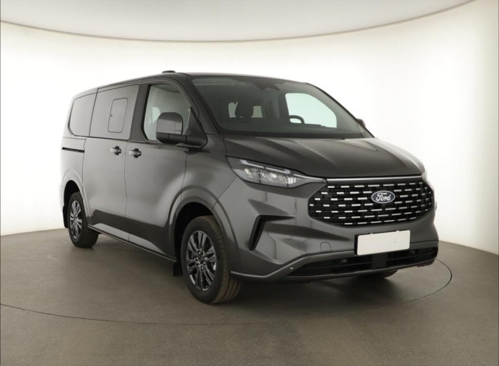 Ford Tourneo Custom Titanium 2.0 EcoBlue AWD 125 kW 4x4 Automat na operativní leasing