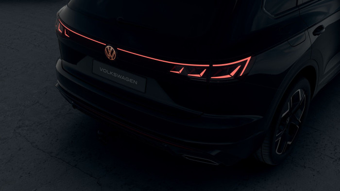 Volkswagen Touareg R-Line V6 3,0 TDI 170 kW 4MOT na operativní leasing