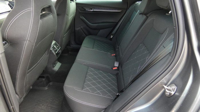 Škoda Karoq 1,5 TSI Sportline na operativní leasing