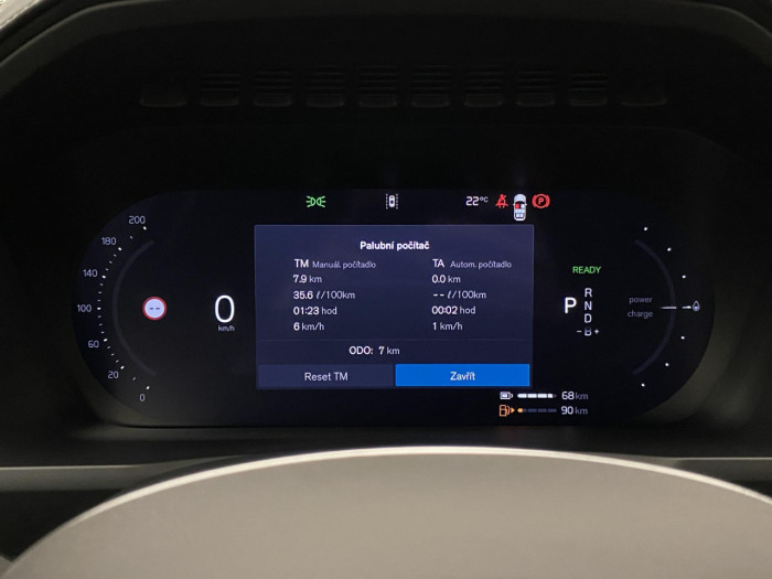 Volvo XC90 T8 AWD Plug-in DARK PLUS 7m na operativní leasing