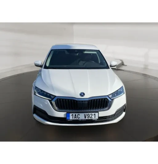 Škoda Octavia 1.5TSI 110 Ambition 5d na operativní leasing
