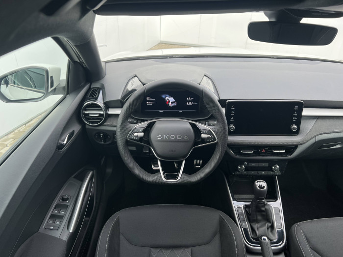 Škoda Fabia Dynamic 5MP 1,0TSI / 70kW na operativní leasing