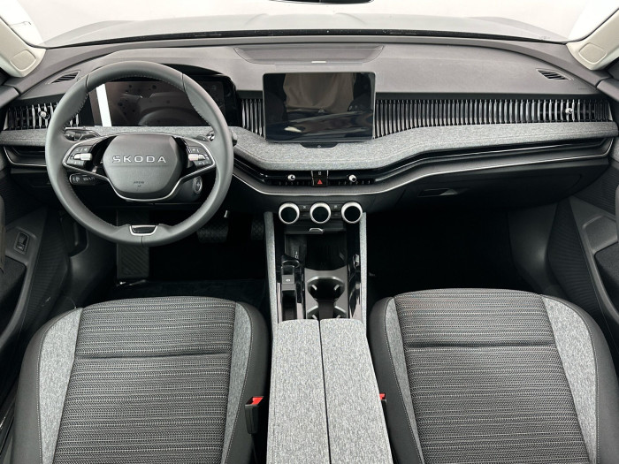 Škoda Superb Combi Selection 2.0 TDI 110 kW DSG na operativní leasing
