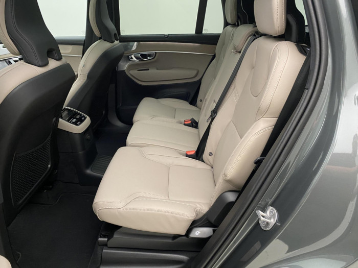 Volvo XC90 T8 AWD Plug-in BRIGHT ULTRA na operativní leasing