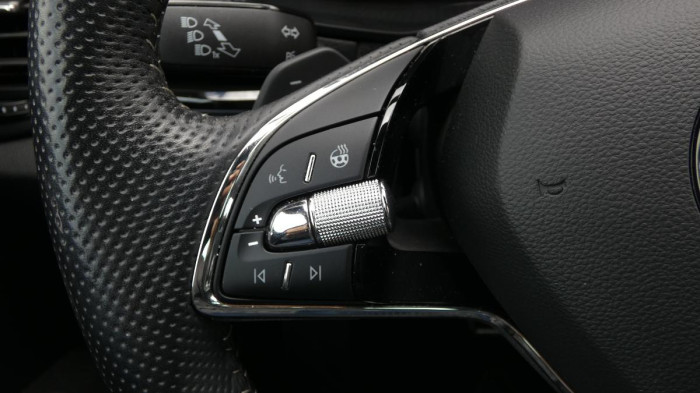 Hyundai i30 1.0 T-GDI Start Plus kombi na operativní leasing