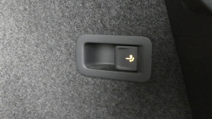 Škoda Karoq 1,5 TSI DSG Style na operativní leasing