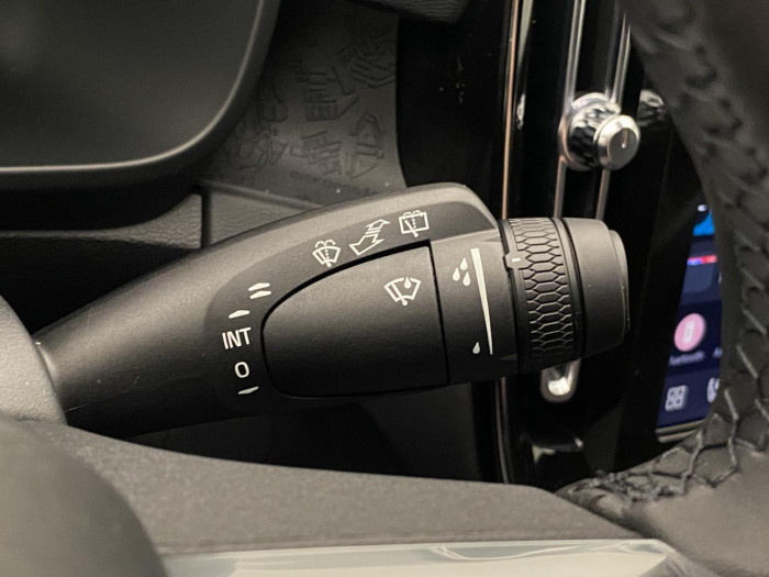 Volvo EX40 SINGLE MOTOR EXTENDED PLUS na operativní leasing