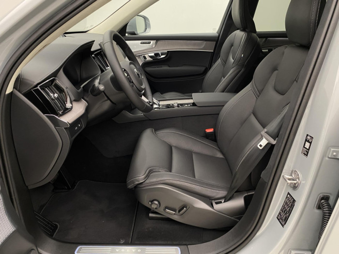 Volvo XC90 T8 AWD Plug-in BRIGHT ULTRA na operativní leasing