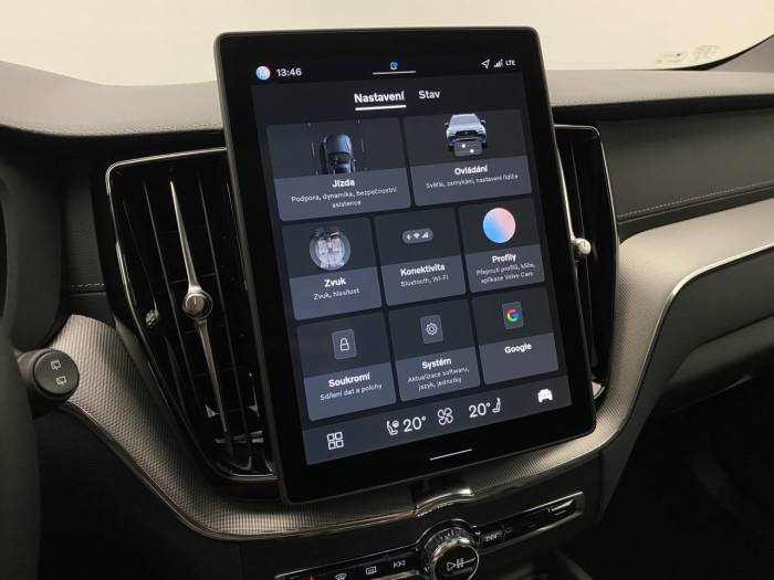 Volvo XC60 B5 AWD AUT ULTRA BLACK EDITION 2.0 Edition na operativní leasing