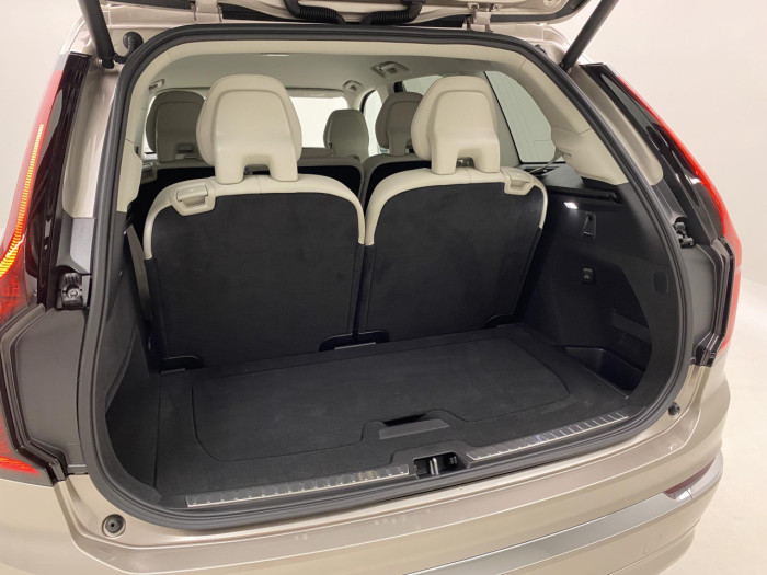 Volvo XC90 B5 AWD AUT BRIGHT PLUS 7míst na operativní leasing
