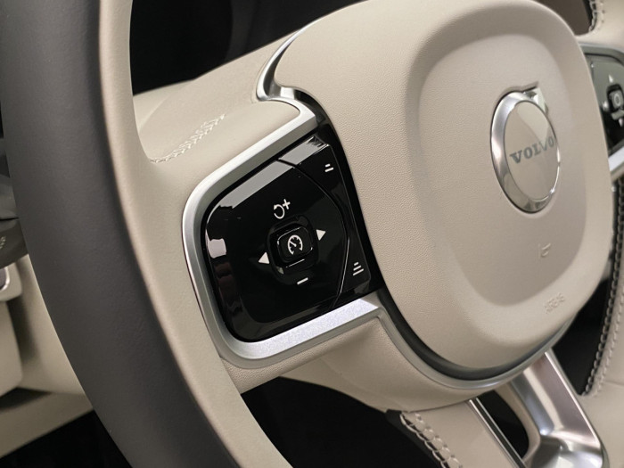 Volvo XC90 B5 AWD AUT BRIGHT PLUS 7míst na operativní leasing