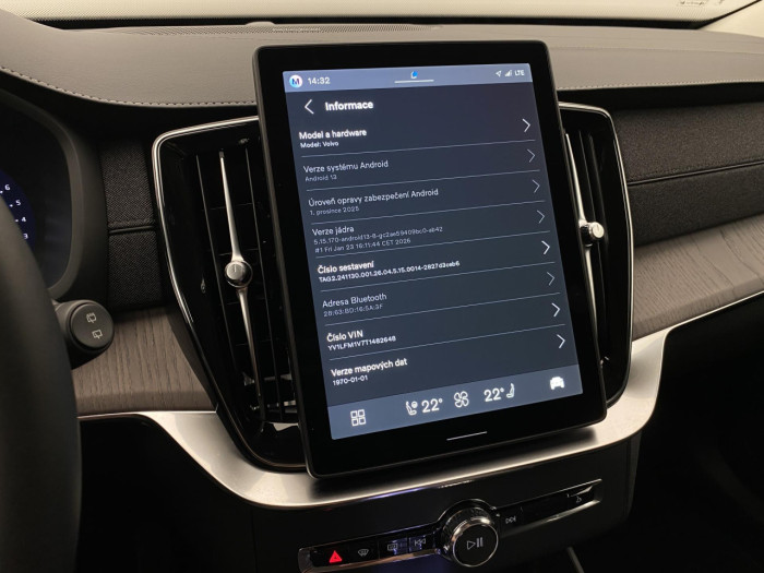 Volvo XC90 B5 AWD AUT BRIGHT PLUS na operativní leasing