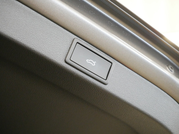 Škoda Octavia 2.0 TDI 110 kW Top Selection na operativní leasing