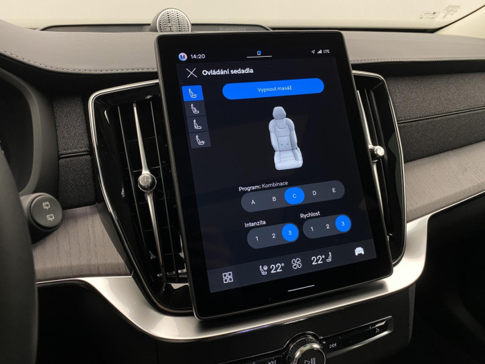 Volvo XC90 B5 AWD AUT DARK PLUS 7míst na operativní leasing