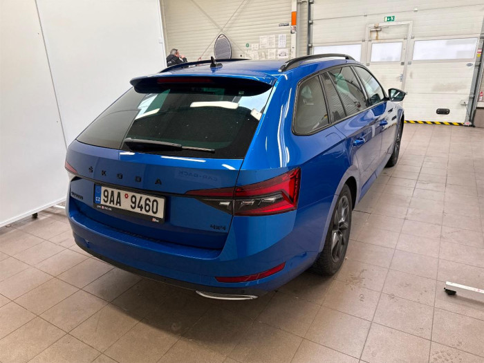 Škoda Superb 2.0 TDI DSG 4x4 Sportline 147k na operativní leasing