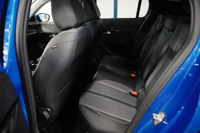 Peugeot 208 1.2 PureTech 74 kW na operativní leasing