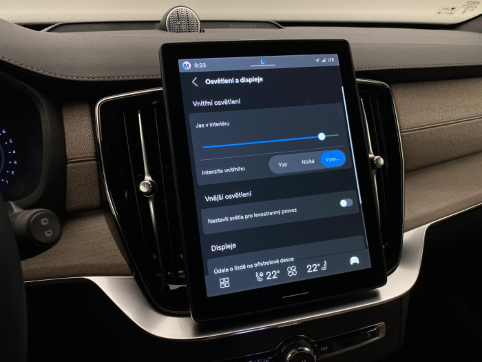 Volvo XC90 B5 AWD AUT BRIGHT PLUS na operativní leasing