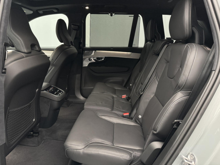 Volvo XC90 B5 AWD AUT BLACK EDITION ULTRA 2.0 Edition na operativní leasing