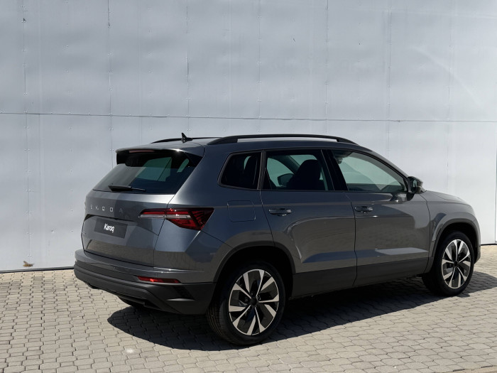 Škoda Karoq Dynamic 6MP 1,5 TSI  / 110kW na operativní leasing
