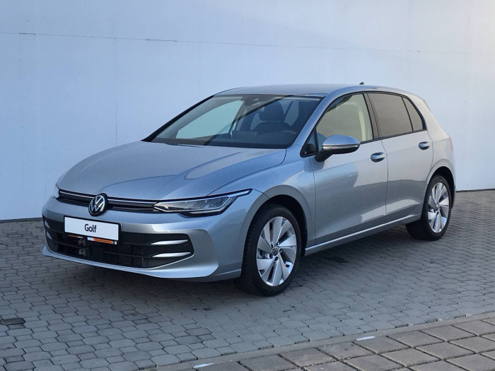 Volkswagen Golf People 7DSG mHEV 1,5eTSI / 110kW na operativní leasing