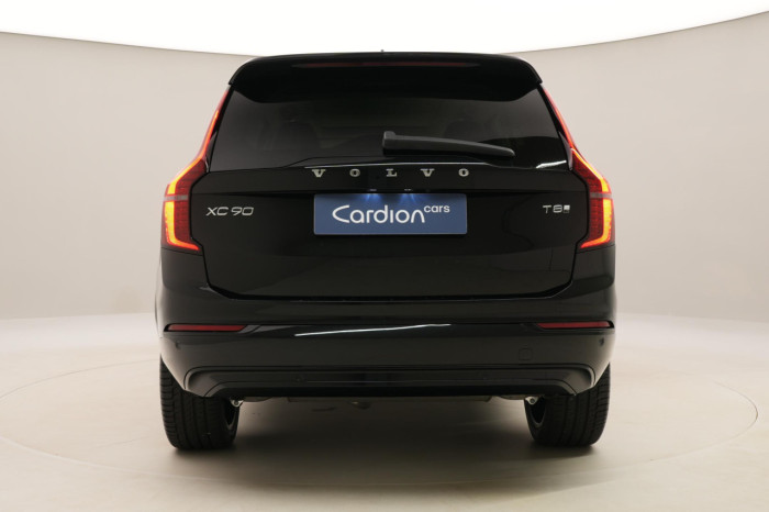 Volvo XC90 T8 AWD Plug-in DARK ULTRA na operativní leasing