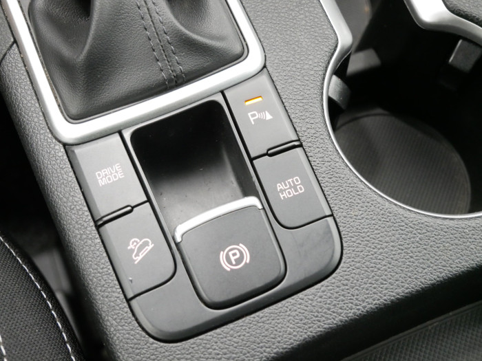 Kia Sportage 1.6 CRDi 100 kW Black Edition na operativní leasing