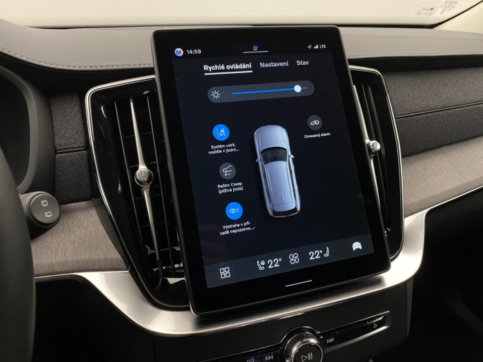 Volvo XC90 T8 AWD Plug-in BRIGHT PLUS 7m na operativní leasing