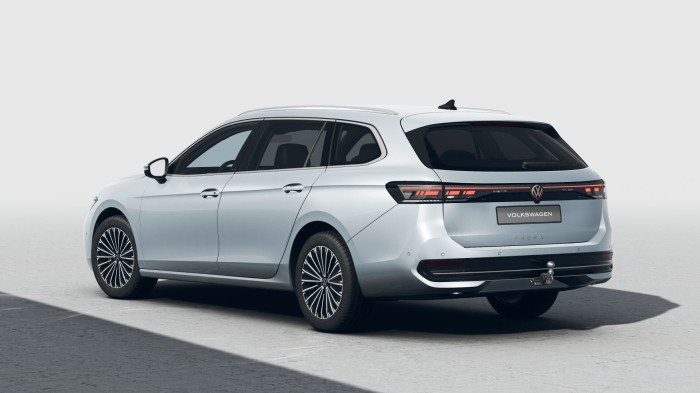 Volkswagen Passat Elegance 1,5 eTSI 110 kW mHEV na operativní leasing